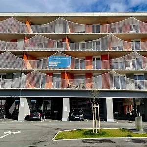 Aparthotel Shome I Self Check-in I Free Parking, Graz